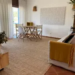 Casa Da Varzea אודסש